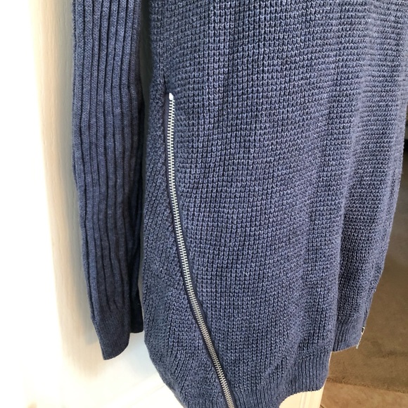 INC International Concepts Blue Gray Turtleneck - Size M - Picture 8 of 14